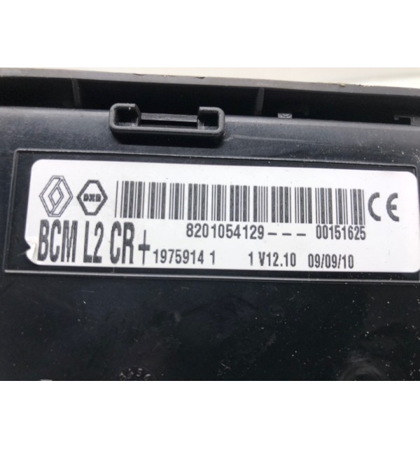 Блок комфорта бу для Renault Clio  1.5 DCi,  2010 г.