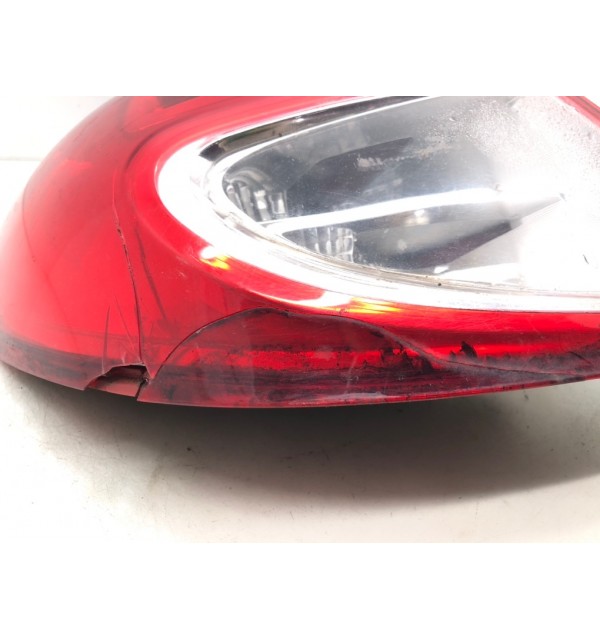 Фонарь задний левый бу для Renault Clio  1.5 DCi,  2010 г.