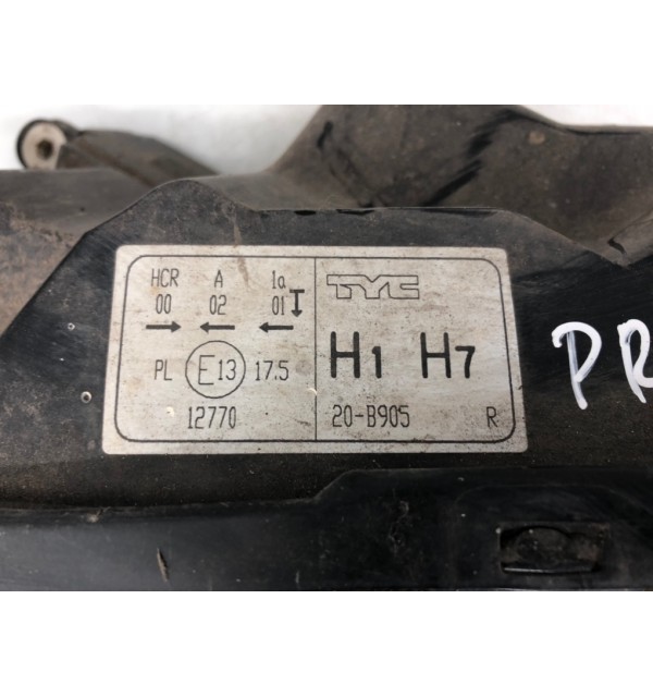 Фара правая бу для Ford Fiesta 6 1.6 TDCi,  2011 г.