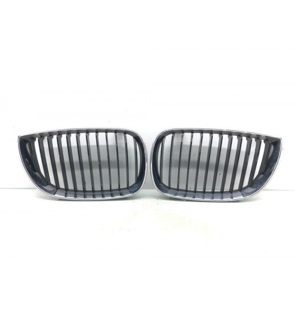 Решетка радиатора бу для BMW 1 E87/E81/E82/E88 2.0 TD,  2007 г.