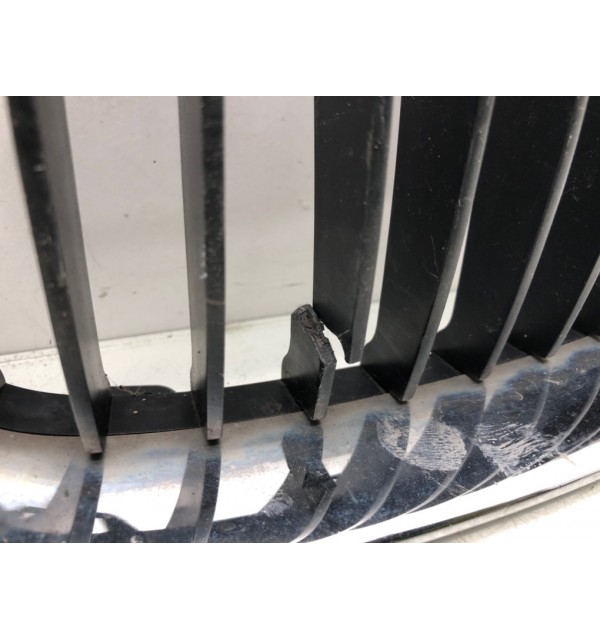 Решетка радиатора бу для BMW 1 E87/E81/E82/E88 2.0 TD,  2010 г.