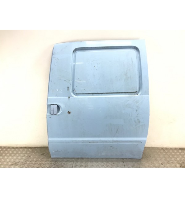 Дверь сдвижная левая бу для Nissan Vanette  2.3 D,  1998 г.