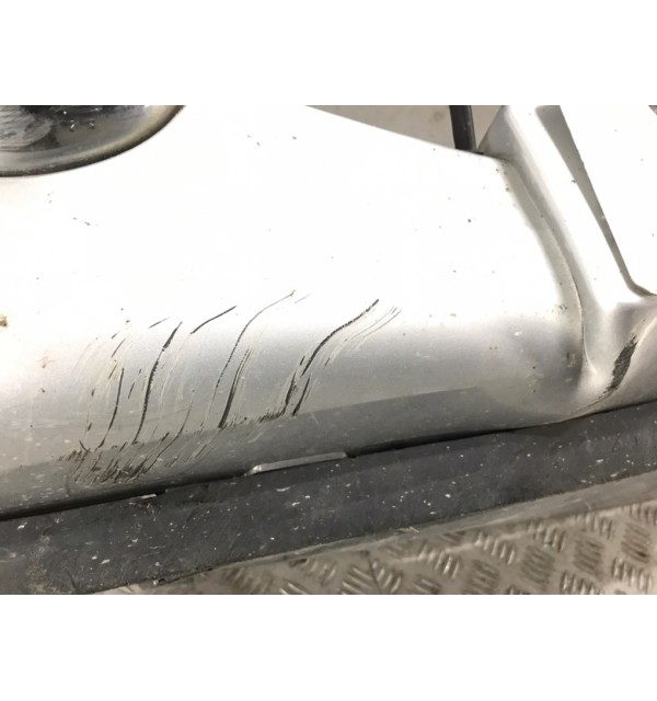 Бампер передний бу для Peugeot 307 CC 1.6 i,  2007 г.