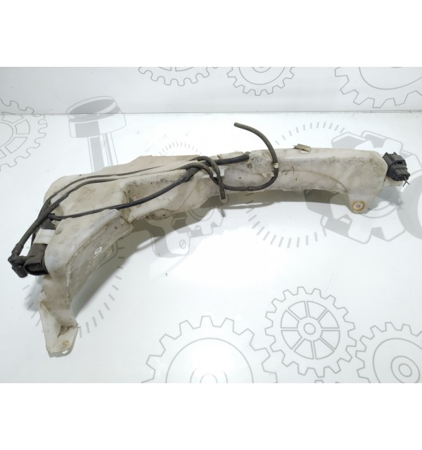 Бачок омывателя бу для Ford Focus  1.6 TDCi,  2010 г. бу контрактные купить в Спб