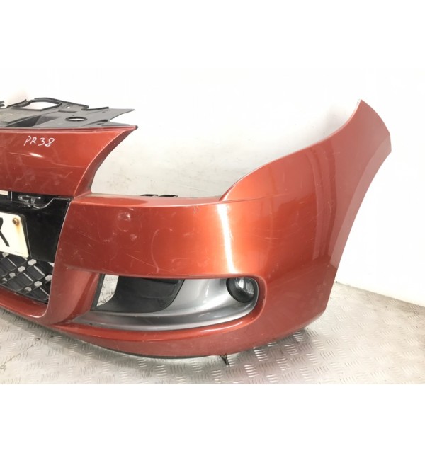Бампер передний бу для Renault Megane  2.0 DCI,  2010 г.