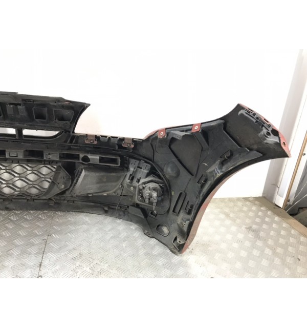 Бампер передний бу для Renault Megane  2.0 DCI,  2010 г.
