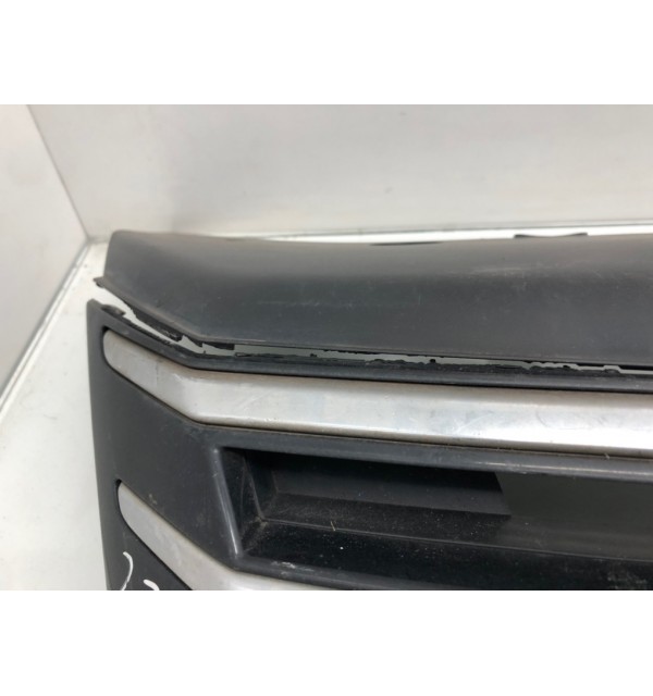 Решетка радиатора бу для Volkswagen Passat B7 2.0 TDi,  2011 г.