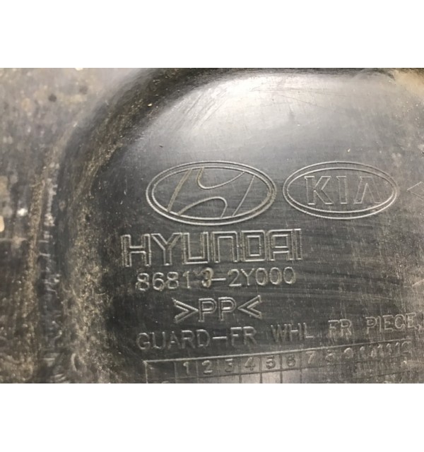 Защита арок передняя левая (подкрылок) бу для Hyundai ix35  2.0 CRDi,  2013 г.