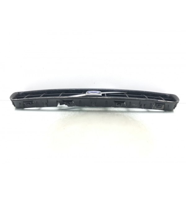 Решетка радиатора бу для Volvo C70  2.4 i,  2007 г.