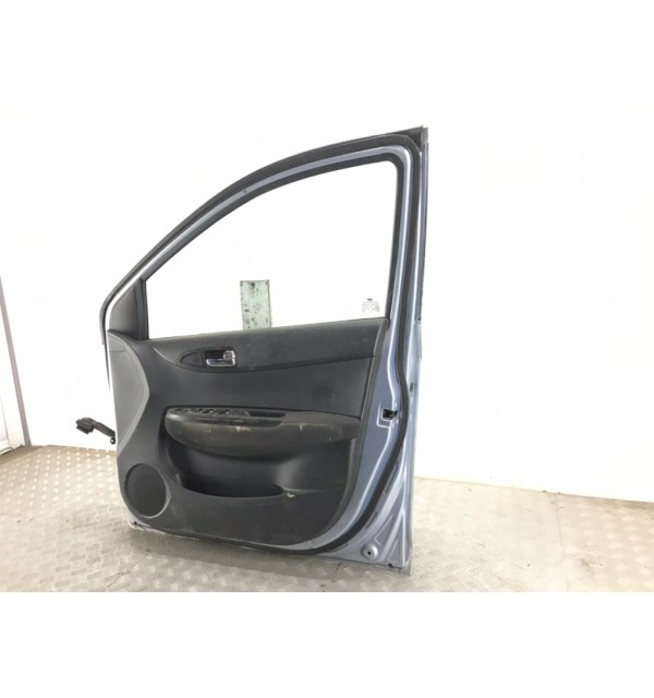 Дверь передняя правая бу для Hyundai i20  1.4 CRDi,  2013 г.