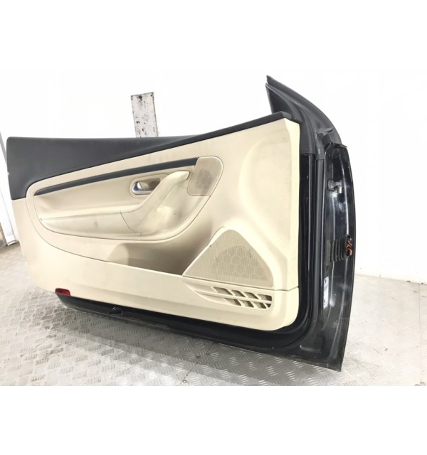 Дверь передняя левая бу для Volkswagen EOS  2.0 FSI,  2008 г.