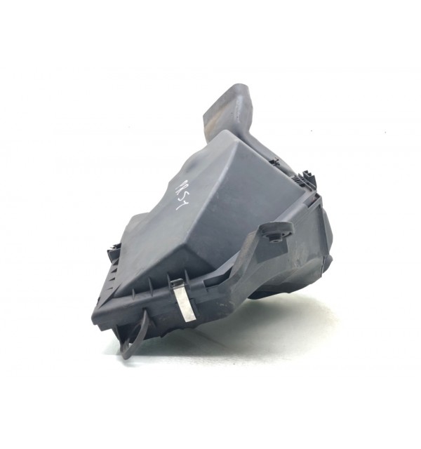 Корпус воздушного фильтра бу для BMW 1 E87/E81/E82/E88 2.0 TD,  2010 г.