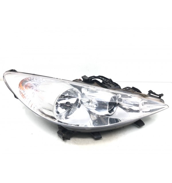 Фара правая бу для Peugeot 207 CC 1.6 i,  2008 г.