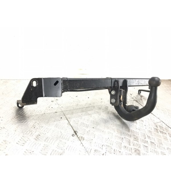 Прицепное устройство (фаркоп) бу для Opel Zafira B 1.6 i,  2010 г.
