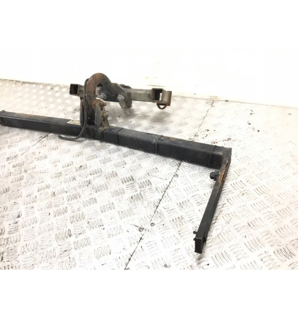 Прицепное устройство (фаркоп) бу для Volkswagen Golf 5 2.0 TDi,  2007 г.