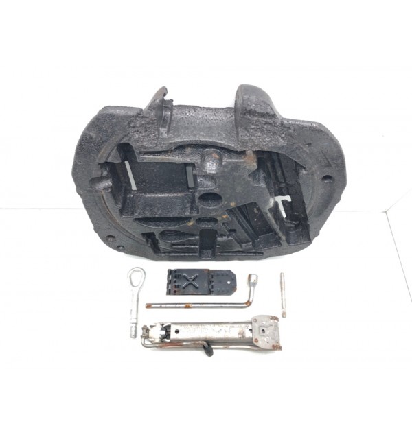 Домкрат бу для Mercedes SLK R171 1.8 i,  2005 г.