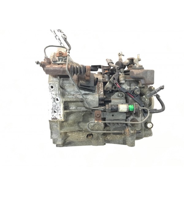 КПП механическая (МКПП) бу для Toyota Verso  2.0 D-4D,  2010 г.