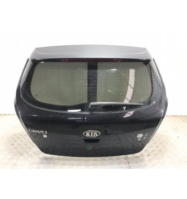 Крышка багажника бу для Kia Ceed  1.4 i,  2010 г.