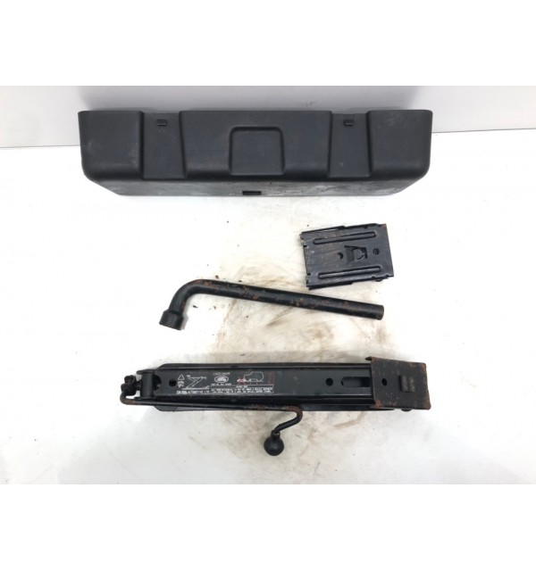 Домкрат бу для Land Rover Freelander 1 2.0 TD,  2003 г.