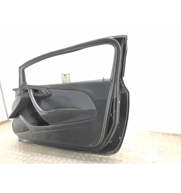 Дверь передняя правая бу для Opel Astra J 1.4 i,  2012 г.