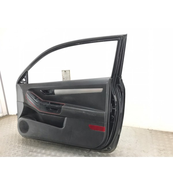 Дверь передняя правая бу для Kia Ceed  1.4 i,  2010 г.
