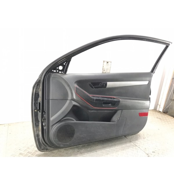 Дверь передняя правая бу для Kia Ceed  1.4 i,  2010 г.