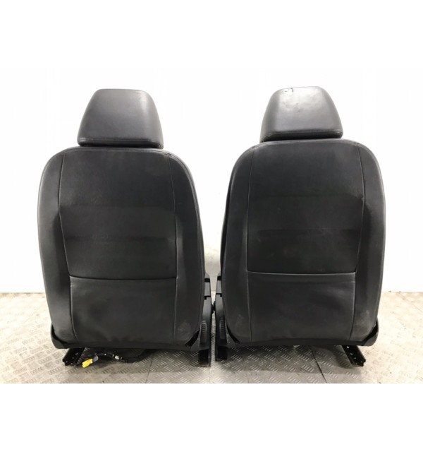 Салон (комплект сидений) бу для Volkswagen Golf 5 2.0 TDi,  2007 г.
