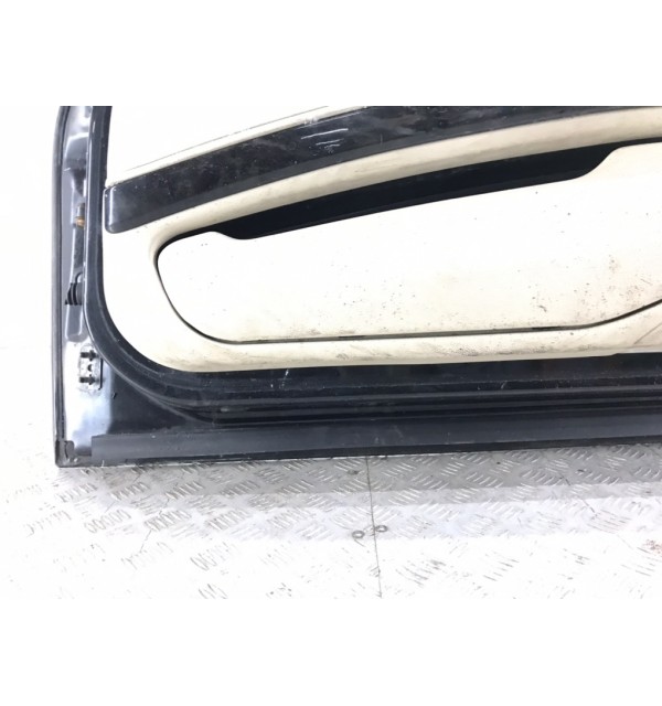 Дверь передняя правая бу для BMW 3 E90/E91/E92/E93 2.0 i,  2009 г.
