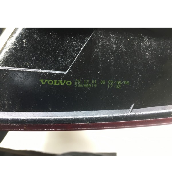 Фонарь задний левый бу для Volvo V50  2.0 TD,  2007 г.