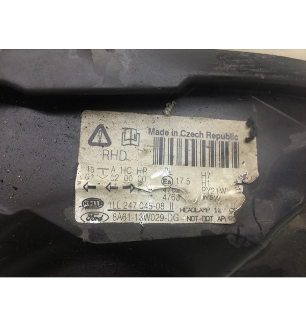 Фара правая бу для Ford Fiesta 6 1.4 i,  2011 г.