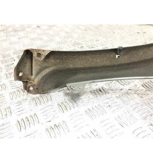 Крыло переднее правое бу для Honda Civic  1.8 i,  2006 г.