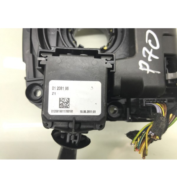 Переключатель подрулевой (стрекоза) бу для BMW 3 E90/E91/E92/E93 2.0 TD,  2011 г.