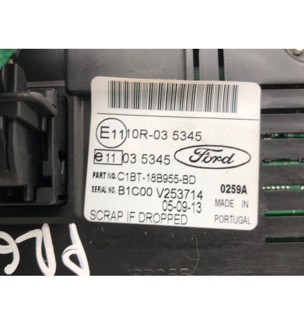 Дисплей бу для Ford Fiesta  1.0 i,  2013 г.
