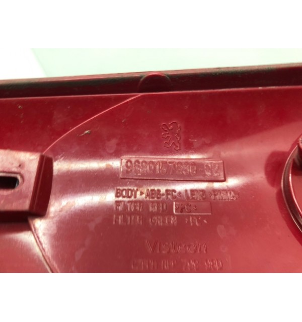 Фонарь задний правый бу для Peugeot 207 SW 1.6 HDi,  2010 г.