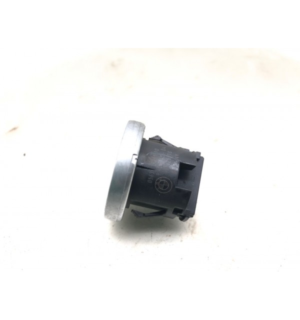 Кнопка запуска двигателя бу для BMW 3 E90/E91/E92/E93 2.0 TD,  2010 г.