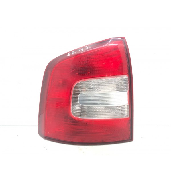 Фонарь задний левый бу для Skoda Octavia A5 1.6 TDi,  2013 г.
