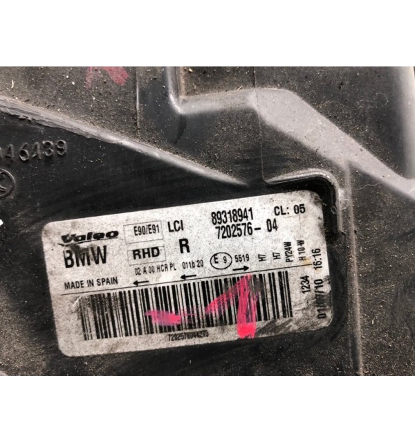 Фара правая бу для BMW 3 E90/E91/E92/E93 2.0 TD,  2010 г.