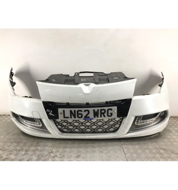 Бампер передний бу для Renault Megane 3 1.5 DCi,  2012 г.