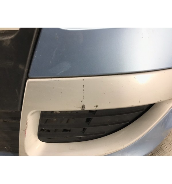 Бампер передний бу для Renault Scenic 3 1.5 DCi,  2009 г.