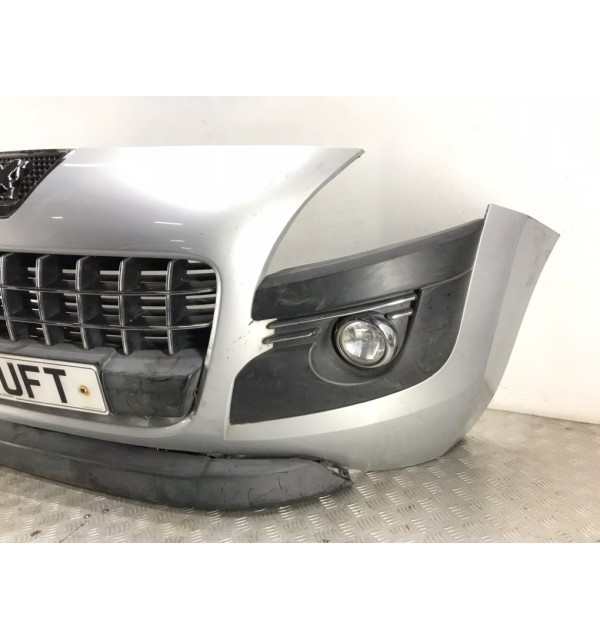 Бампер передний бу для Peugeot 3008  1.6 HDi,  2011 г.