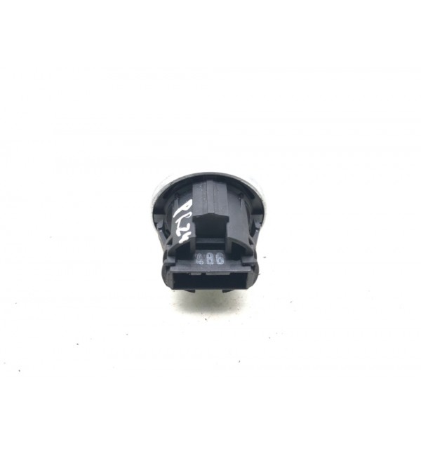 Кнопка запуска двигателя бу для BMW 3 E90/E91/E92/E93 2.0 TD,  2007 г.