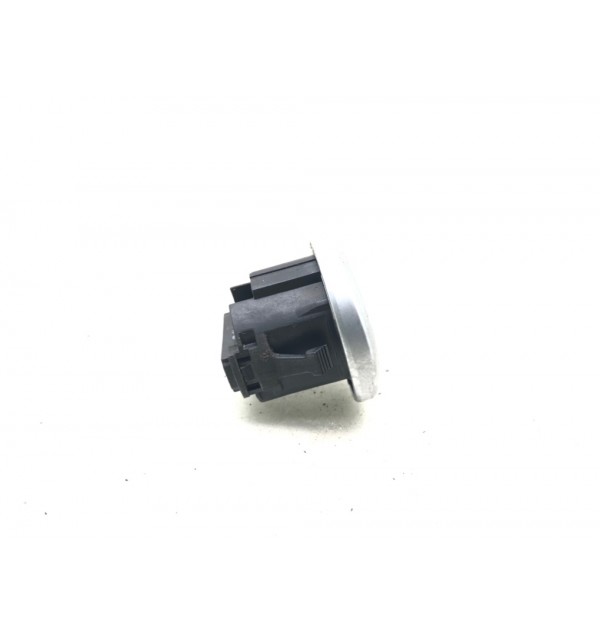 Кнопка запуска двигателя бу для BMW 3 E90/E91/E92/E93 2.0 TD,  2007 г.