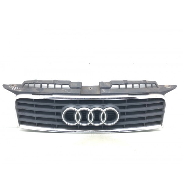 Решетка радиатора бу для Audi A3 8P 2.0 TDi,  2005 г.