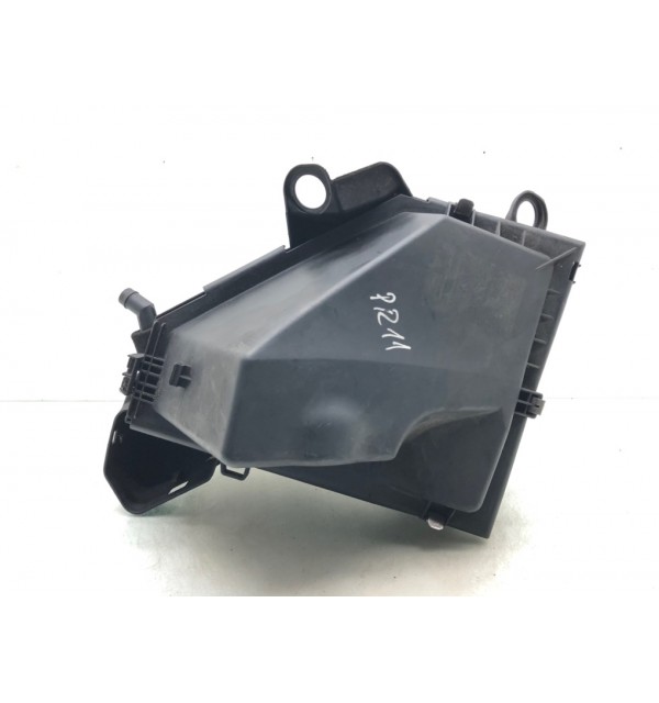 Корпус воздушного фильтра бу для BMW 3 E90/E91/E92/E93 2.0 TD,  2010 г.