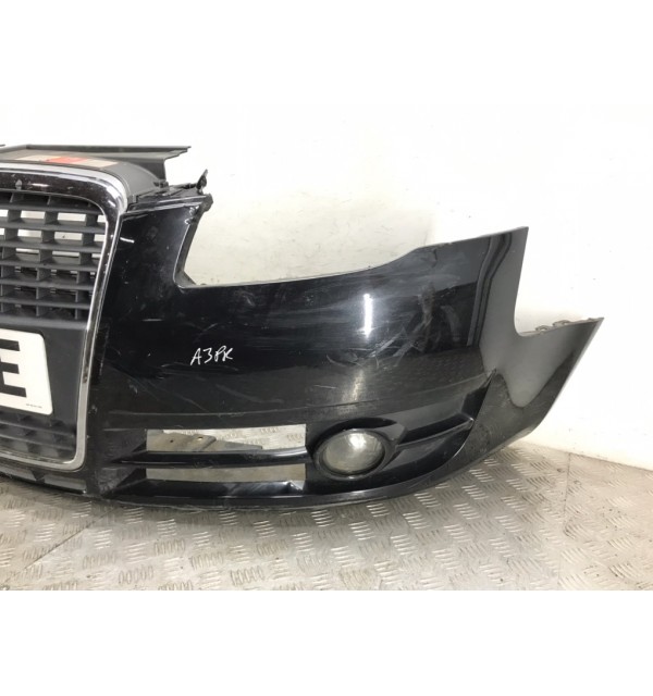 Бампер передний бу для Audi A4 B7 1.8 Ti,  2008 г.