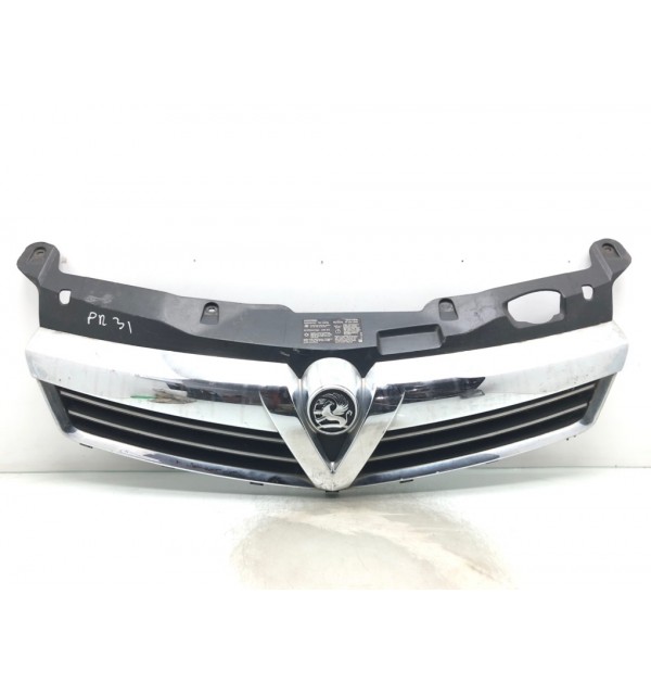 Решетка радиатора бу для Opel Astra H 1.3 CDTi,  2012 г.