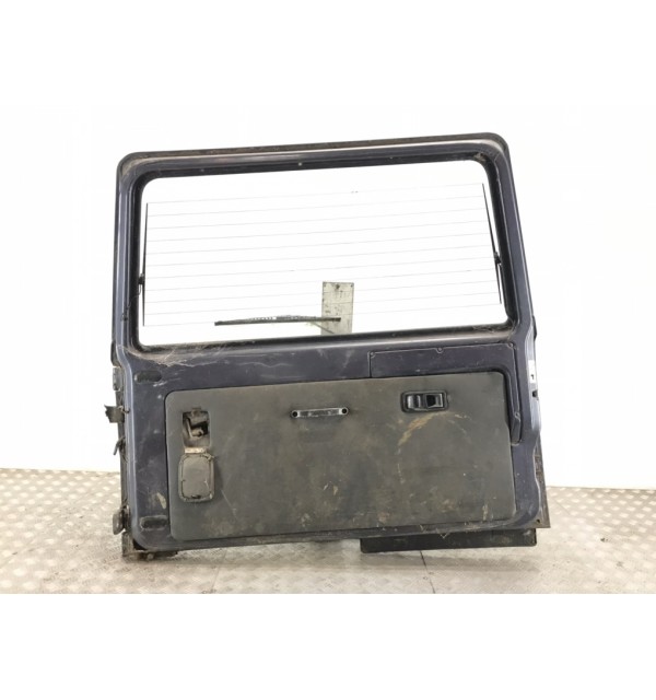Крышка багажника бу для Daihatsu Rocky  2.8 D,  1989 г.