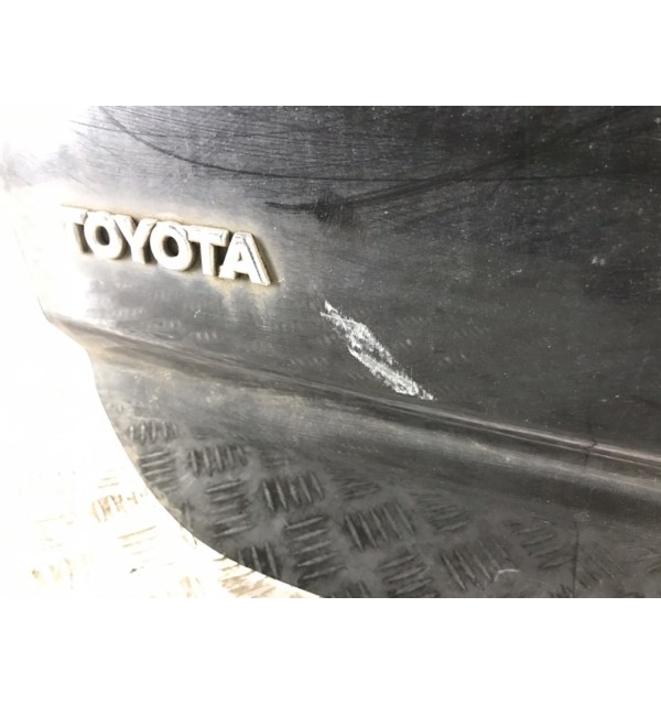 Крышка багажника бу для Toyota Corolla Verso  2.2 D-4D,  2007 г.