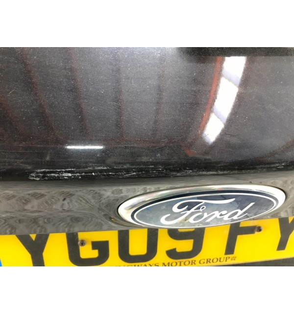 Крышка багажника бу для Ford Kuga  2.0 TDCi,  2009 г.