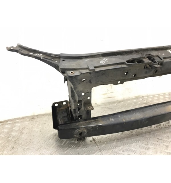 Панель передняя (телевизор) бу для Skoda Fabia 2 1.2 TSI,  2011 г.